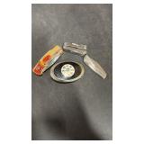 2 folding knives, 1 multi tool/knife, and a belt