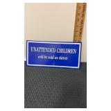 Tin sign
