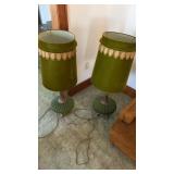 Pair of Vintage mid-century lamps untested