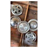 5 Vintage Automobile Hubcaps, Explorer Pontiac &