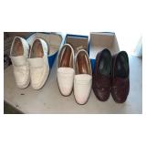 3 pairs of woman