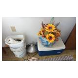 Igloo cooler , flower pot and more