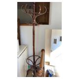 Wooden coat tree