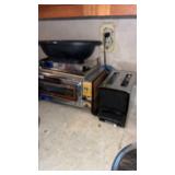 General Electric toaster oven and toaster