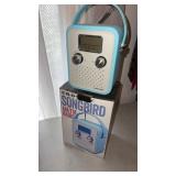 Crosley am/fm radio with original box missing
