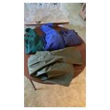 3 medium hooded jackets & 1 xl hooded rain jacket