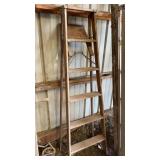 6ï¿½ Wood Step Ladder