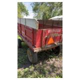 Dultmeier Grain Trailer with hoist.  Aprox. 6ï¿½x