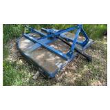 Aprox 6 foot wide PTO driven Rhino SE7 Shreader