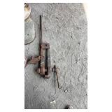 Antique vice