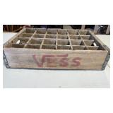 Vintage Vess Cola 24 Bottle Wood Shipping Crate