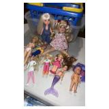 Group of miscellaneous mini dolls