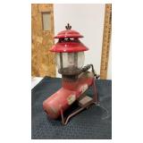Vintage Bernz -o -matic propane, gas lantern with