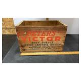 Vintage DuPont Peters Victor wooden Ammo Crate