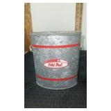 Vintage oval galvanized old pal bait /minnow