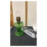Aladdin GREEN OIL  LAMP    BEEHIVE PATTERN model