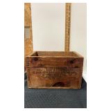 Remington nitro club 12 Ga wooden ammo box /