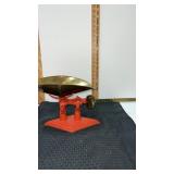American cutlery co.  Cast iron and brass scale
