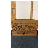 Peterï¿½s cartridge company 12 GA ammo box / crate