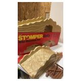 Stomper 4x4 wild mountain set   In original box.