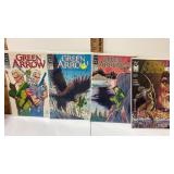 4 Green arrow comic books in plastic sleeve