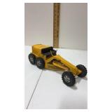 Structo 11 road grader