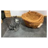 3 Flower Baskets & 3 Coconut Liners