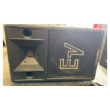 Tapco / 100S Two -Way Speaker , Approx 24? Wide