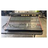 Yamaha Model MC 1604 Analog Mixing Console