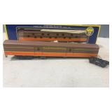 2 HO AHM Illinois Central Railroad Sleeper Cars