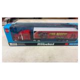 Die Cast Model 1:87 Scale Semi Truck & Trailer