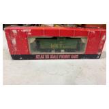 Atlas HO Scale Extended Vision Caboose No. 1917