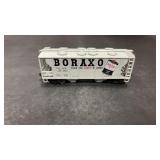 Athearn HO Scale Hopper Box Car Boraxo 31061