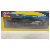 Athearn BNSF Tank Car HO Scale