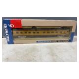 Walthers HO Scale 85ï¿½ Union Pacific Sleeper Car