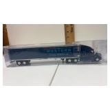 Trucks N  stuff  1/87 scale  semi truck and