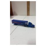 1/87 scale semi truck and trailer Kenworth