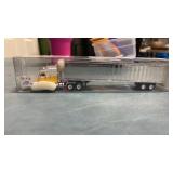 Trucks N  stuff 1/87  scale, semi truck and