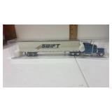 1/87 scale semi truck and trailer swift