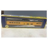 HO Scale AHM Vista Dome Union Pacific Railroad