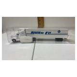1:87 scale Santa Fe semi truck and trailer