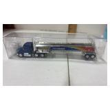 Trucks n stuff Sunoco truck and tanker 1/87 scale