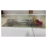 Texaco  truck and tanker 1/87  scale