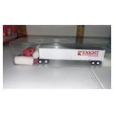 Knight transportation Semi truck and trailer HO