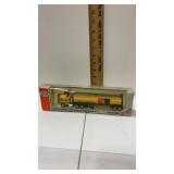 1:87 scale semi truck and trailer Con-cor