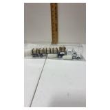 1:87 scale semi truck and trailer
