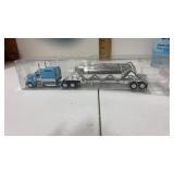 Trucks n stuff truck with chrome pneumatic bulk