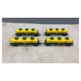 4 HO Scale John Deere Tank Cars
