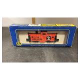 AHM Extended Vision Caboose Illinois Central 5485