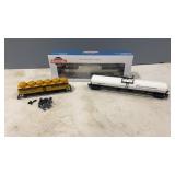 3 HO Scale Tank Cars Bachmann & Athearn. 1 Not